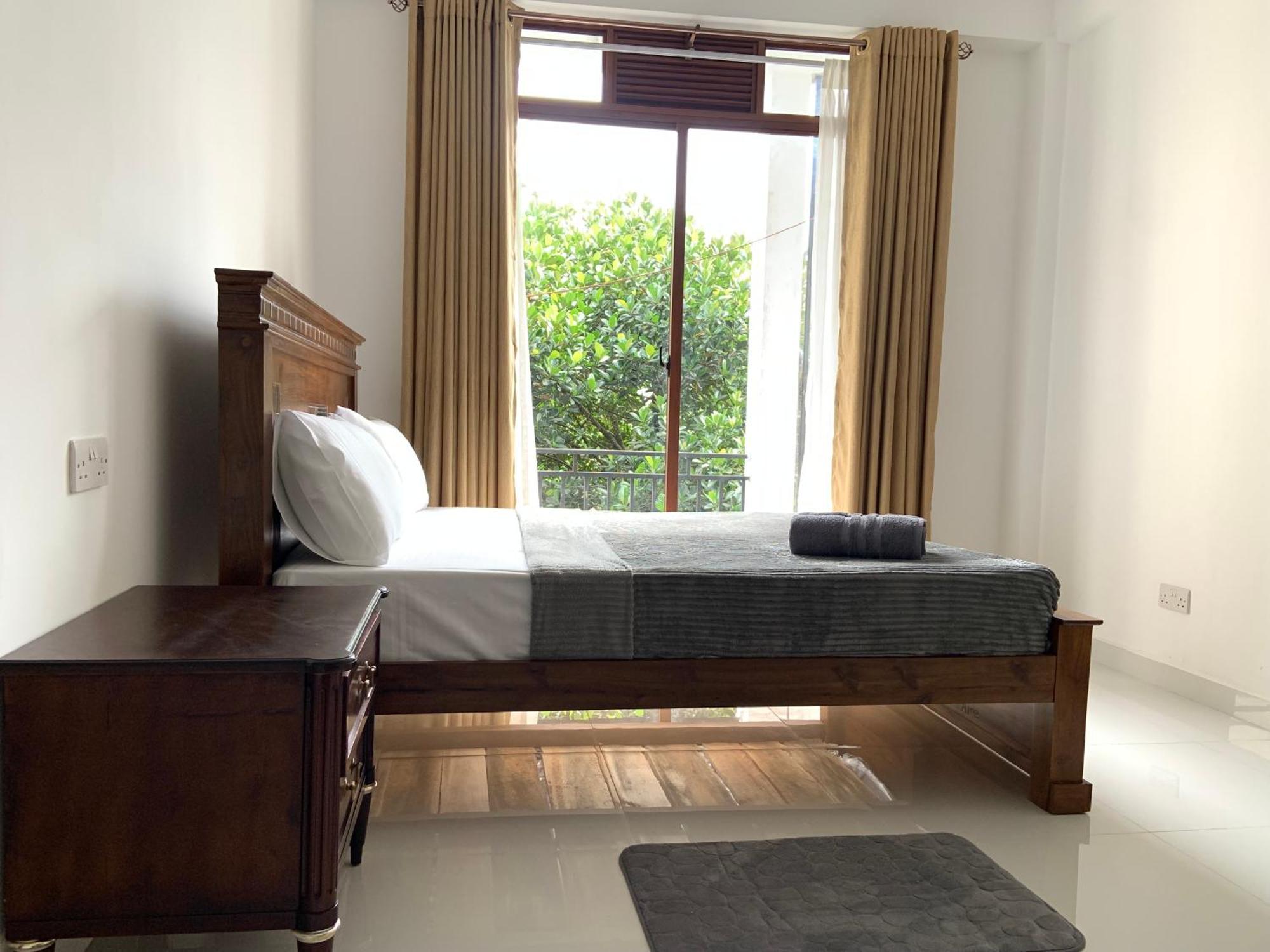 Golden King Residence - Free Pickup From Kandy Railway Station Экстерьер фото