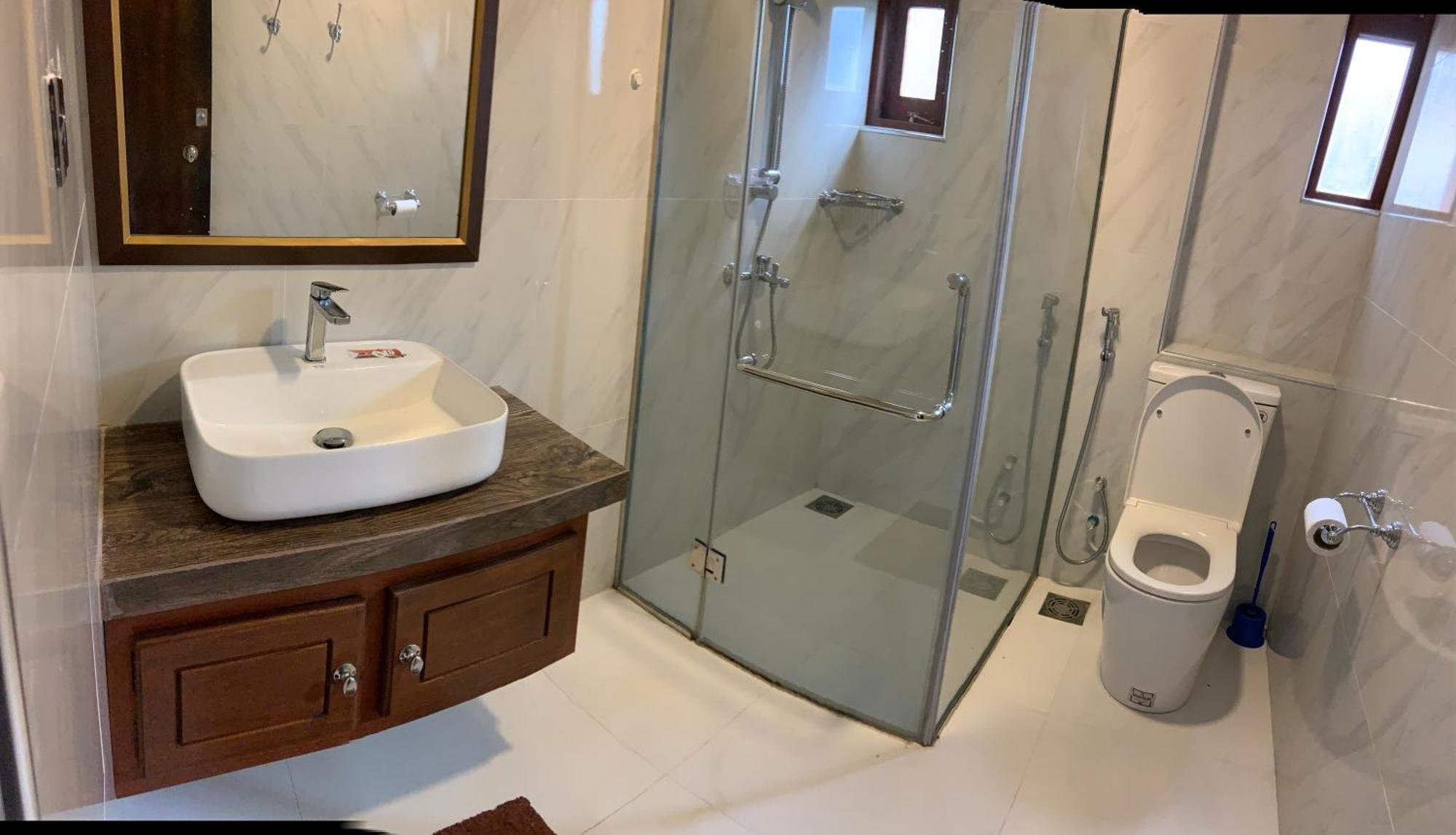 Golden King Residence - Free Pickup From Kandy Railway Station Экстерьер фото